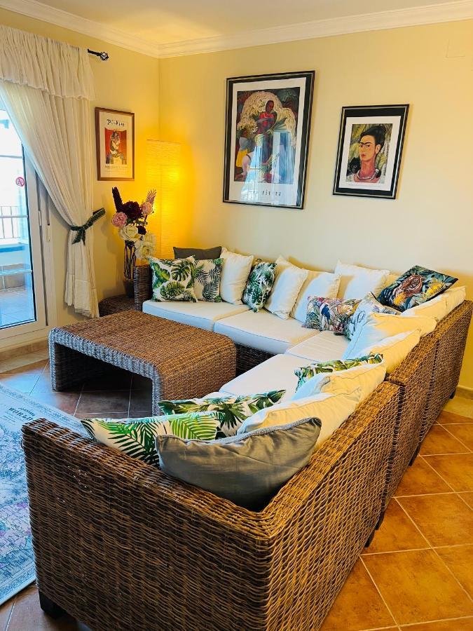 Marina II Apartment Уэльва Экстерьер фото
